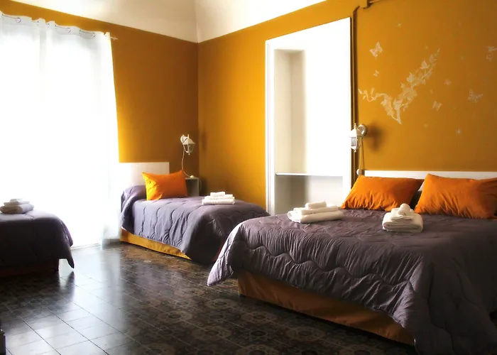 Kike Oda ve Kahvaltı Katanya